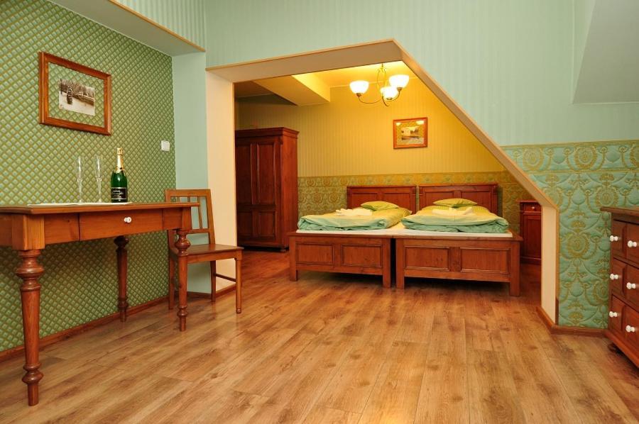 Zamecke Ubytovani U Dobre Hrabenky Kunín Kamer foto